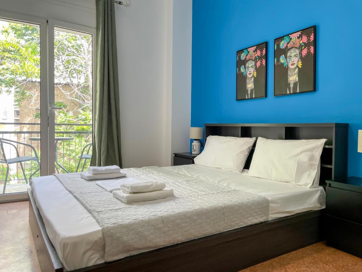 Soho Vibrant 55Sqm Apt In Атина Екстериор снимка